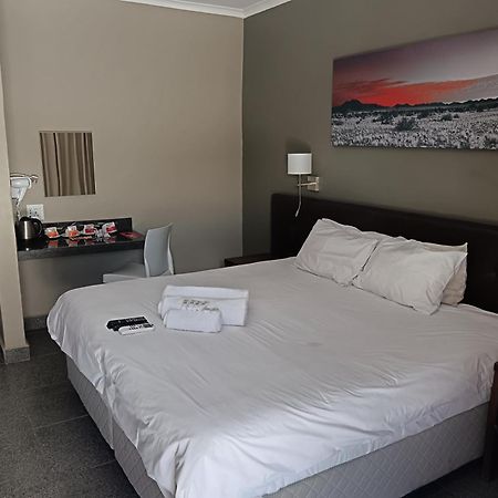 Calvinia Hotel Kültér fotó