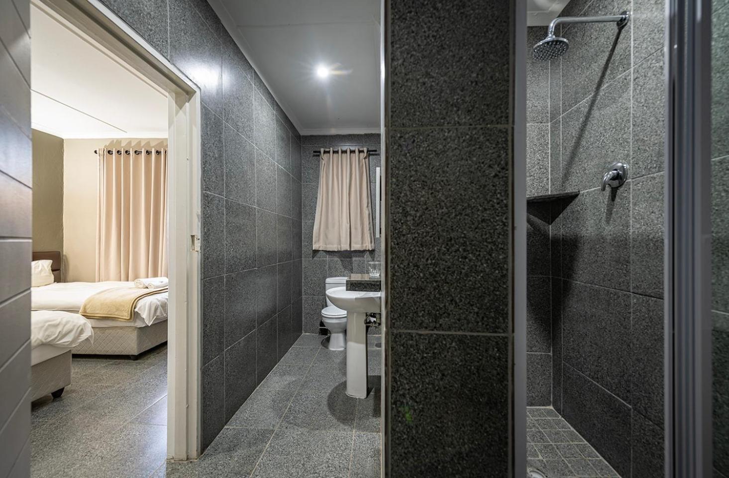 Calvinia Hotel Kültér fotó